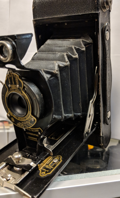 Kodak No. 2A Folding Autographic camera